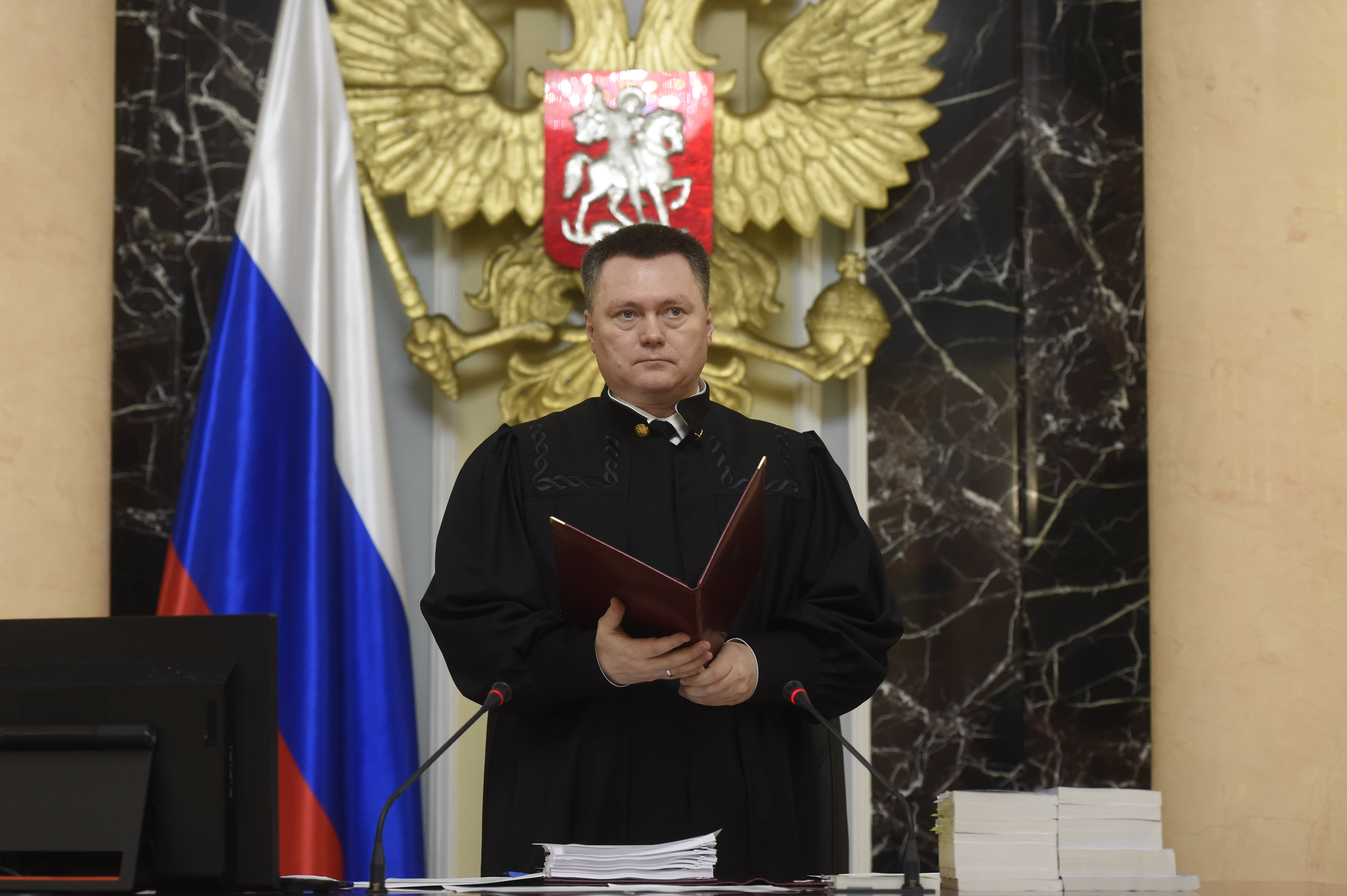 Игорь Краснов указал на недопустимость формального подхода при рассмотрении спора многодетной семьи с ресурсоснабжающей организацией 