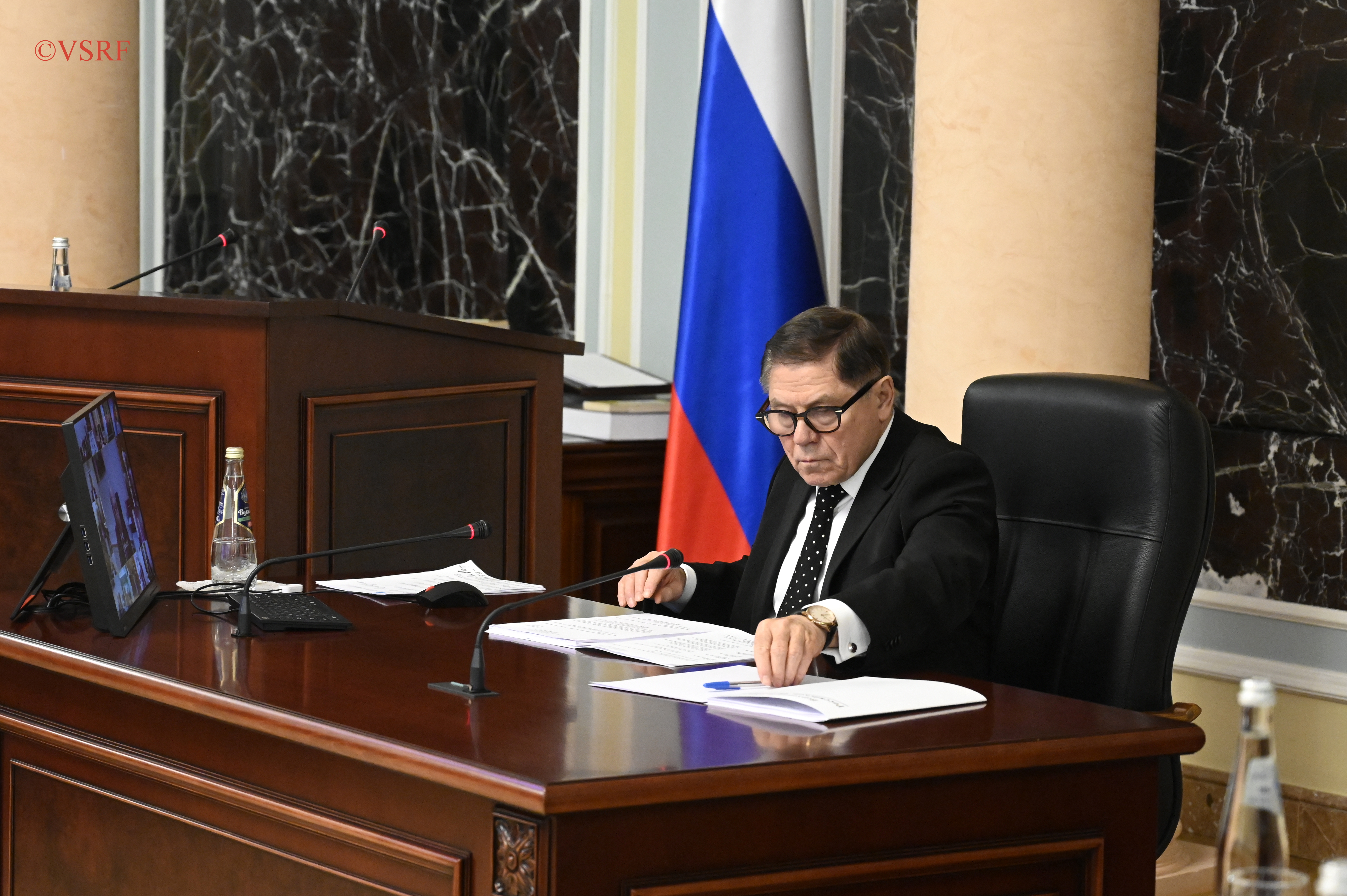 Пленум Верховного Суда России обсудил вопросы компенсации морального вреда и административного судопроизводства